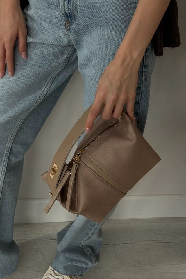 Nube Süet El ve Omuz Çantası Vizon